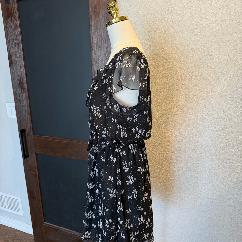 Chic Black Floral Mini Dress - Picture 2 of 4